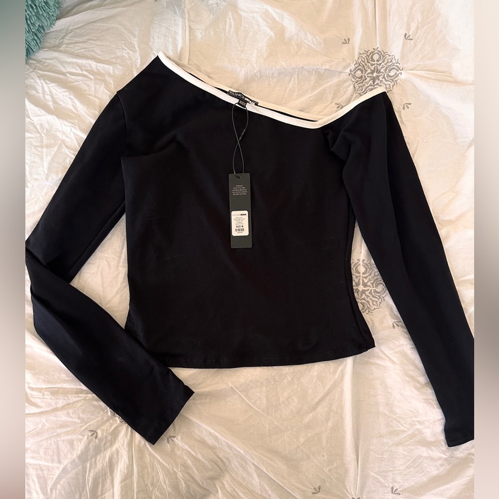 🖤Sexy Off Shoulder Long Sleeve Top - Picture 2 of 9
